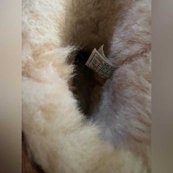 UGG Kids Tan Boots Size 12 - Picture 2 of 8